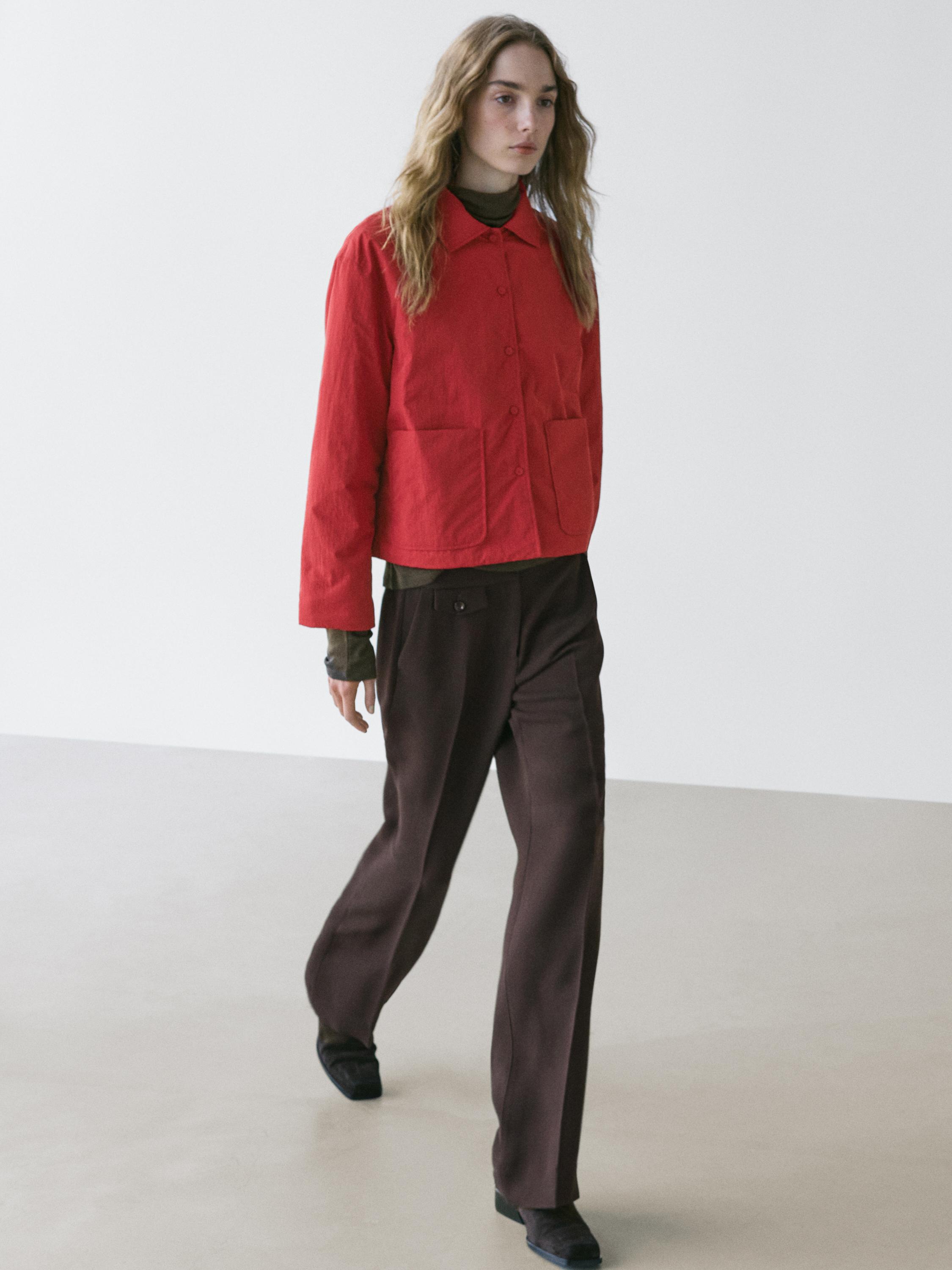 Short padded jacket with pockets